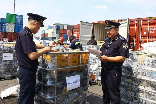 Kim ngạch xuất nhập khẩu cả nước tăng 15,3% sau gần nửa năm 2025- Ảnh 1. Kim ngạch xuất nhập khẩu cả nước tăng 15,3% sau gần nửa năm 2025- Ảnh 1.