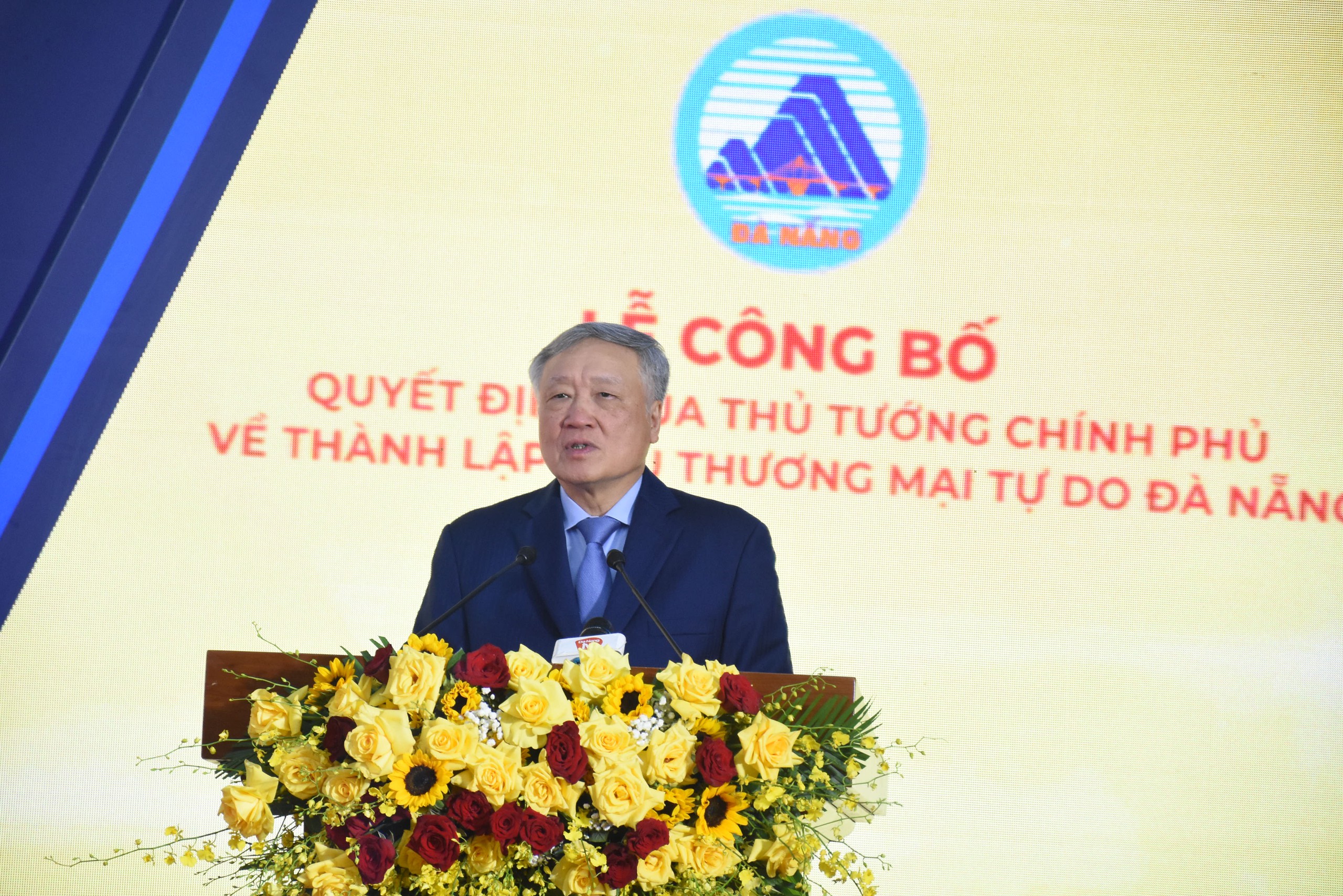 Đà Nẵng được trao cơ chế đặc thù, kỳ vọng trở thành đầu tàu kinh tế mới- Ảnh 1. Đà Nẵng được trao cơ chế đặc thù, kỳ vọng trở thành đầu tàu kinh tế mới- Ảnh 1.