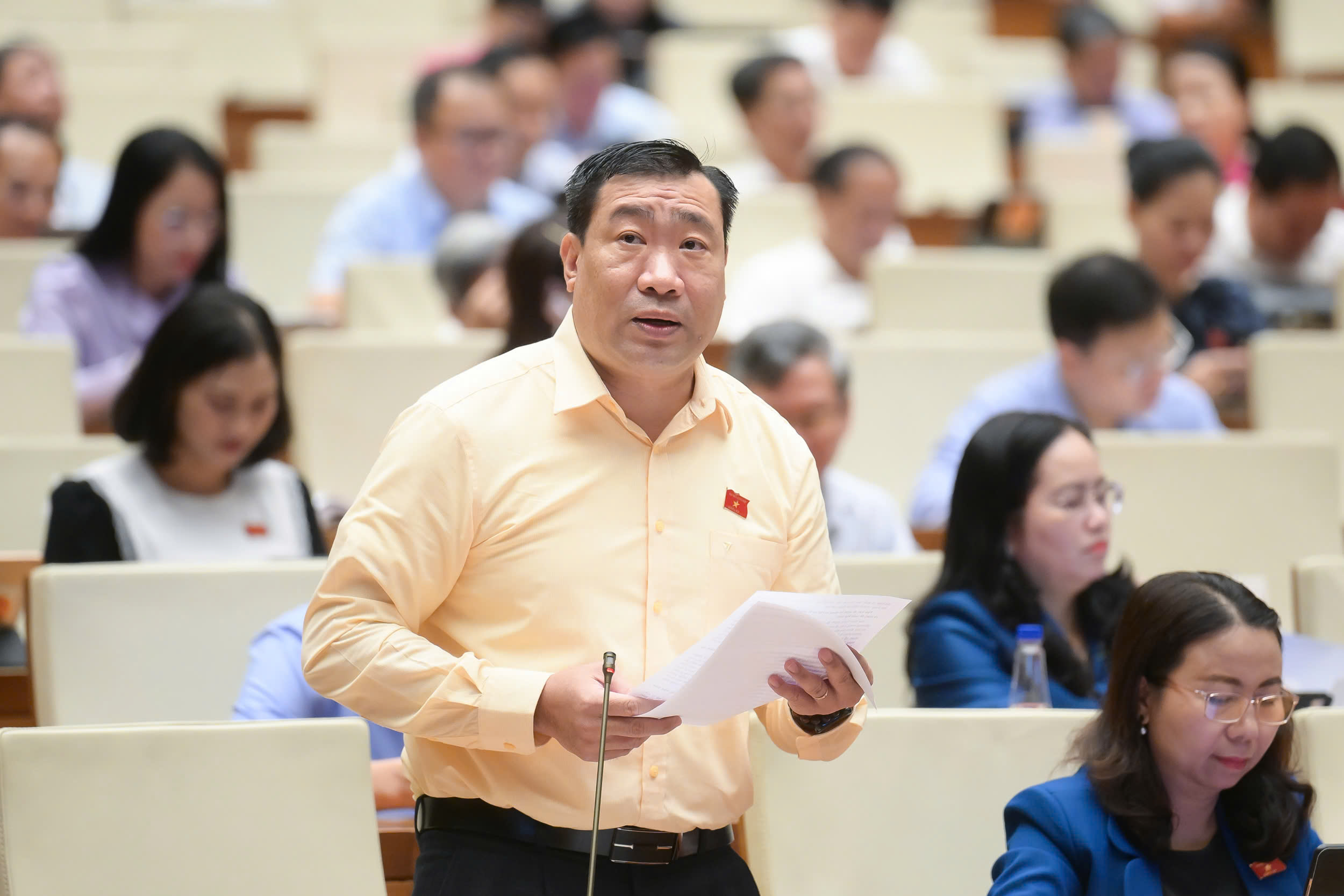 Cần chế tài nếu cơ quan chậm gỡ vướng pháp luật, tránh "trên nóng, dưới lạnh"- Ảnh 1. Cần chế tài nếu cơ quan chậm gỡ vướng pháp luật, tránh "trên nóng, dưới lạnh"- Ảnh 1.