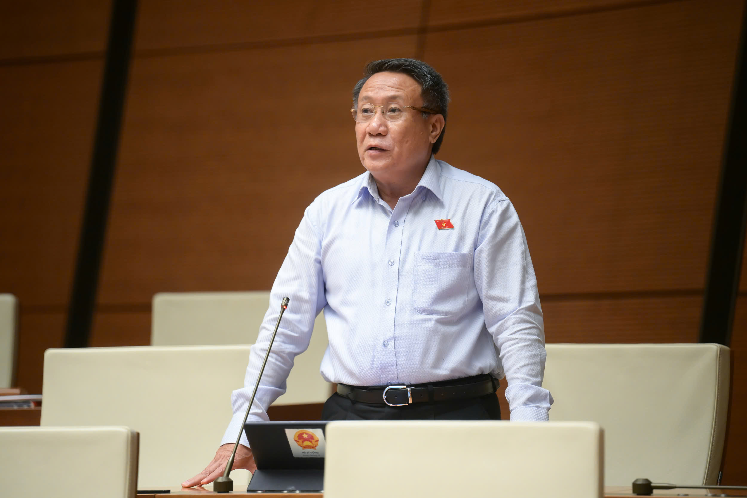 Cần chế tài nếu cơ quan chậm gỡ vướng pháp luật, tránh "trên nóng, dưới lạnh"- Ảnh 2. Cần chế tài nếu cơ quan chậm gỡ vướng pháp luật, tránh "trên nóng, dưới lạnh"- Ảnh 2.