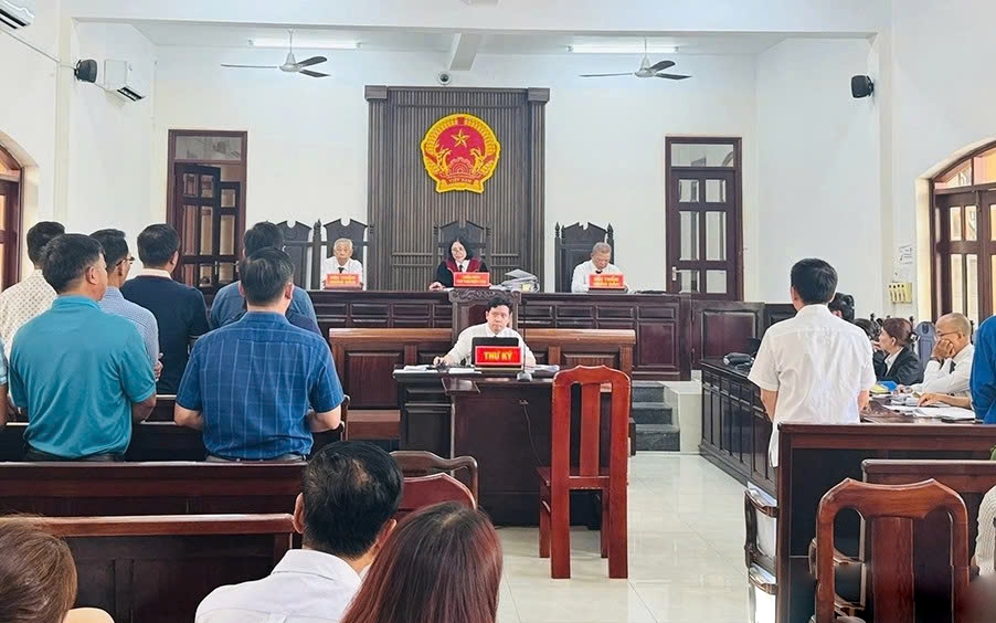 Tuyên án 13 bị cáo vụ sai phạm đăng kiểm tại Đồng Nai- Ảnh 4. Đề nghị mức án với 13 bị cáo vụ sai phạm tại Trung tâm Đăng kiểm xe cơ giới ở Đồng Nai