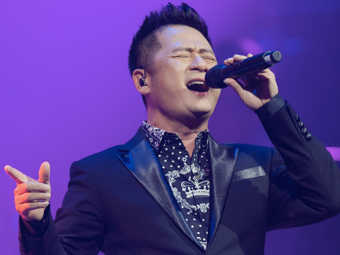 Ca sĩ Bằng Kiều gây hoang mang khi đăng tải bài viết: "Sự đau đớn này không thể tả..."- Ảnh 1. Ca sĩ Bằng Kiều gây hoang mang khi đăng tải bài viết: "Sự đau đớn này không thể tả..."- Ảnh 1.