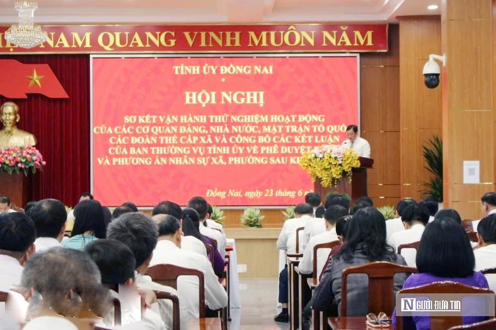 Lãnh đạo Đồng Nai: "Thần tốc, tranh thủ từng giờ", gấp rút hoàn thiện nhân sự, cơ sở cho bộ máy mới- Ảnh 4. Lãnh đạo Đồng Nai: "Thần tốc, tranh thủ từng giờ", gấp rút hoàn thiện nhân sự, cơ sở cho bộ máy mới- Ảnh 4.