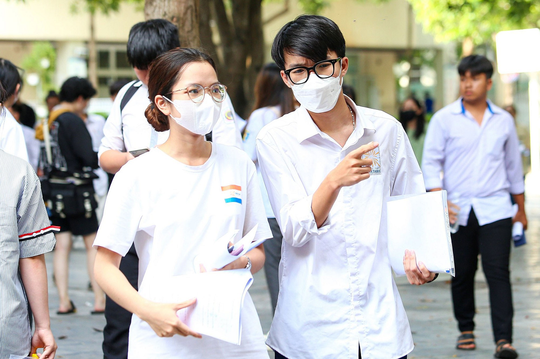 Thi tốt nghiệp THPT 2025: Những lưu ý quan trọng khi làm bài thi trắc nghiệm để tránh "trượt oan"- Ảnh 2. Thi tốt nghiệp THPT 2025: Những lưu ý quan trọng khi làm bài thi trắc nghiệm để tránh "trượt oan"- Ảnh 2.