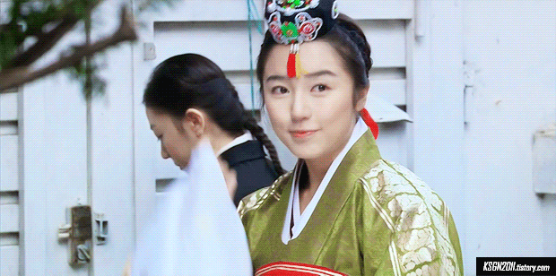 Thái tử phi đẹp nhất xứ Hàn: Yoon Eun Hye bao năm vẫn là huyền thoại- Ảnh 8.