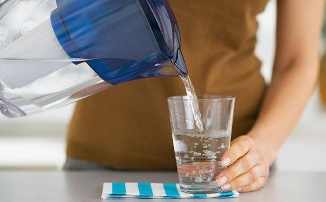 Cụ ông 80 tuổi mang trong mình hơn 100 viên sỏi bàng quang, bác sĩ đưa ra cảnh báo- Ảnh 2. Cụ ông 80 tuổi mang trong mình hơn 100 viên sỏi bàng quang, bác sĩ đưa ra cảnh báo- Ảnh 2.