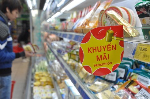 Từ 1/7, không được khuyến mại quá 50% giá bán- Ảnh 1. Từ 1/7, không được khuyến mại quá 50% giá bán- Ảnh 1.