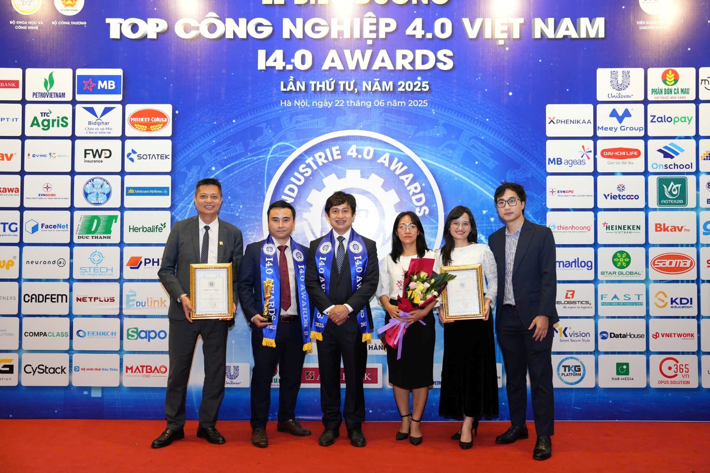 Giành giải I4.0 Awards 2025, Meey Group khẳng định vị thế dẫn đầu chuyển đổi số bất động sản- Ảnh 2.