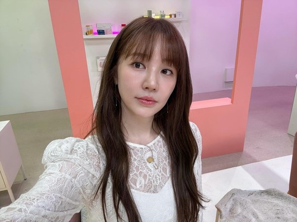 Thái tử phi đẹp nhất xứ Hàn: Yoon Eun Hye bao năm vẫn là huyền thoại- Ảnh 14.