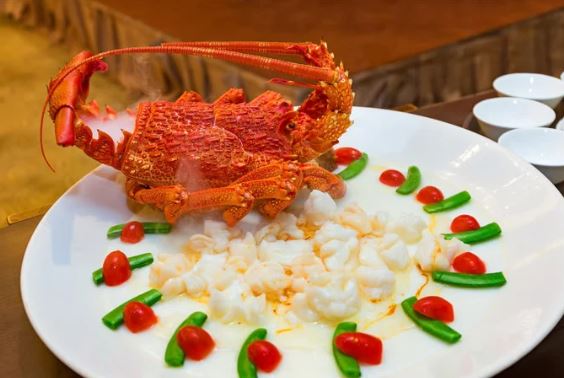 Xôn xao vụ người đàn ông đặt hơn 200 bàn tiệc cưới cho con gái rồi "quỵt" gần 2 tỷ đồng- Ảnh 2. Xôn xao vụ người đàn ông đặt hơn 200 bàn tiệc cưới cho con gái rồi "quỵt" gần 2 tỷ đồng- Ảnh 2.