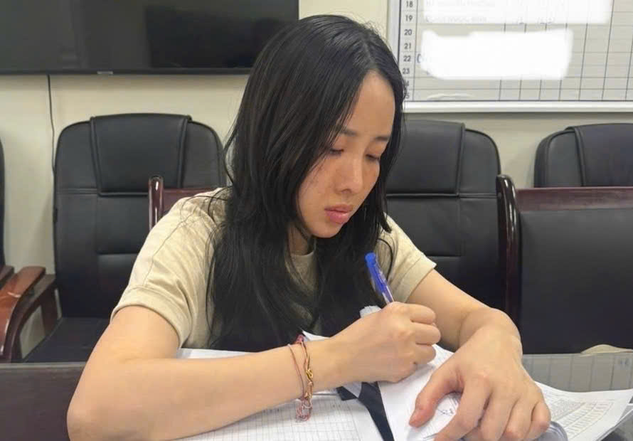 Bắt giữ vợ chồng TikToker Vũ Hồng Phúc "Cún Bông"- Ảnh 1. Bắt giữ vợ chồng TikToker Vũ Hồng Phúc "Cún Bông"- Ảnh 1.