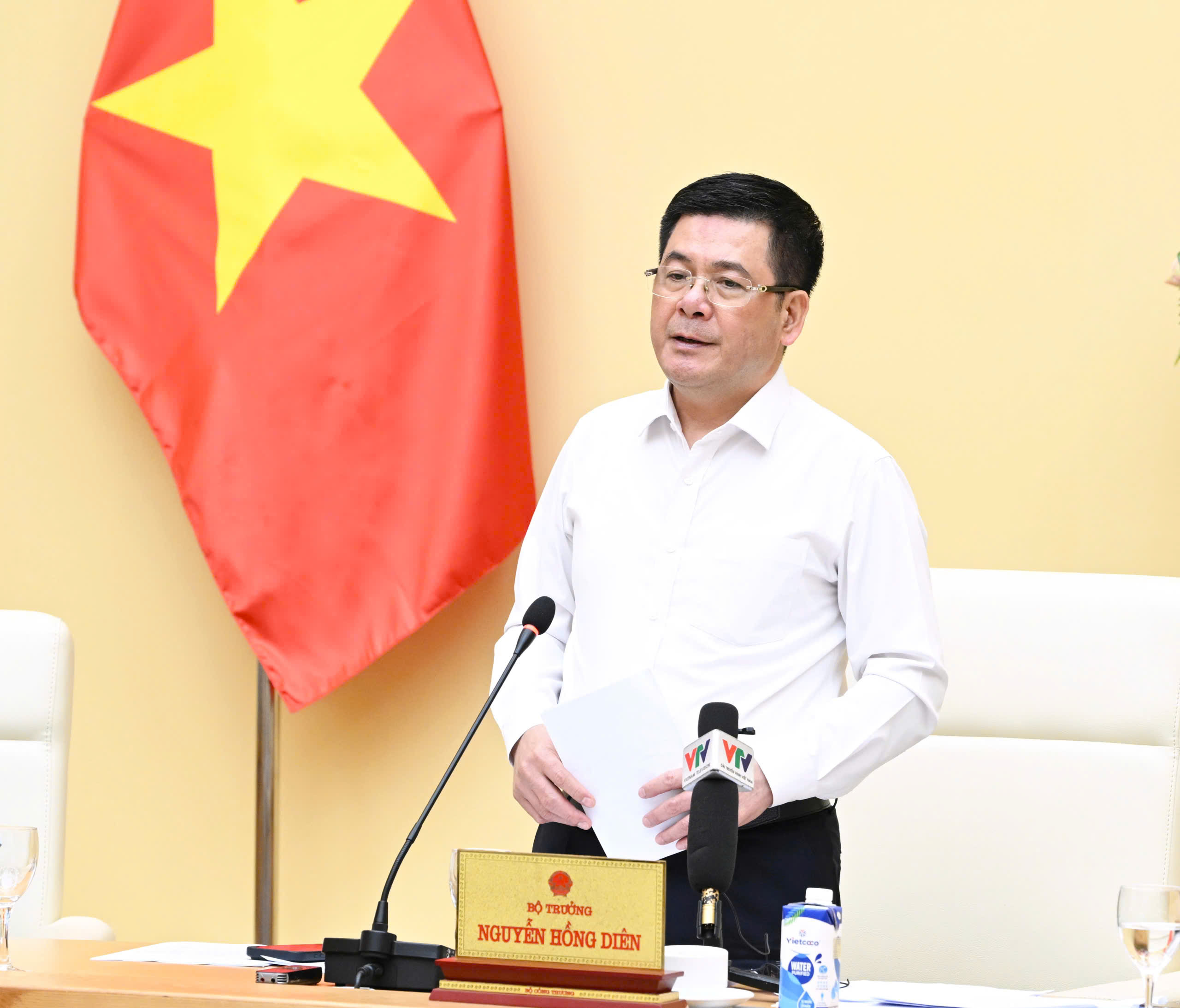 Quy hoạch điện VIII: Gỡ vướng, xử nghiêm, không để chậm tiến độ- Ảnh 1. Quy hoạch điện VIII: Gỡ vướng, xử nghiêm, không để chậm tiến độ- Ảnh 1.