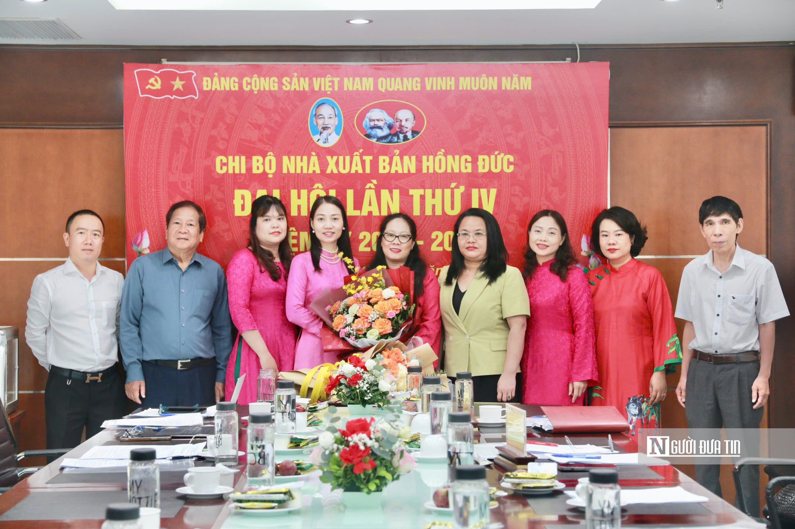 Chi bộ Nhà xuất bản Hồng Đức tổ chức thành công đại hội nhiệm kỳ 2025 - 2027- Ảnh 6. Chi bộ Nhà xuất bản Hồng Đức tổ chức thành công đại hội nhiệm kỳ 2025 - 2027- Ảnh 6.