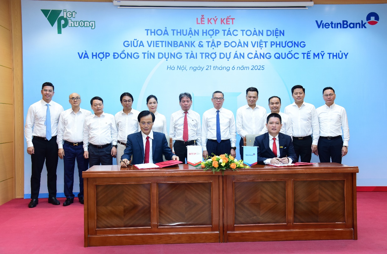VietinBank và Công ty Cổ phần Tập đoàn Đầu tư Việt Phương hợp tác toàn diện- Ảnh 3. D:\VietinBank\1. MKT\0. 2025\Ký kết Việt Phương\DSC_1691.jpg