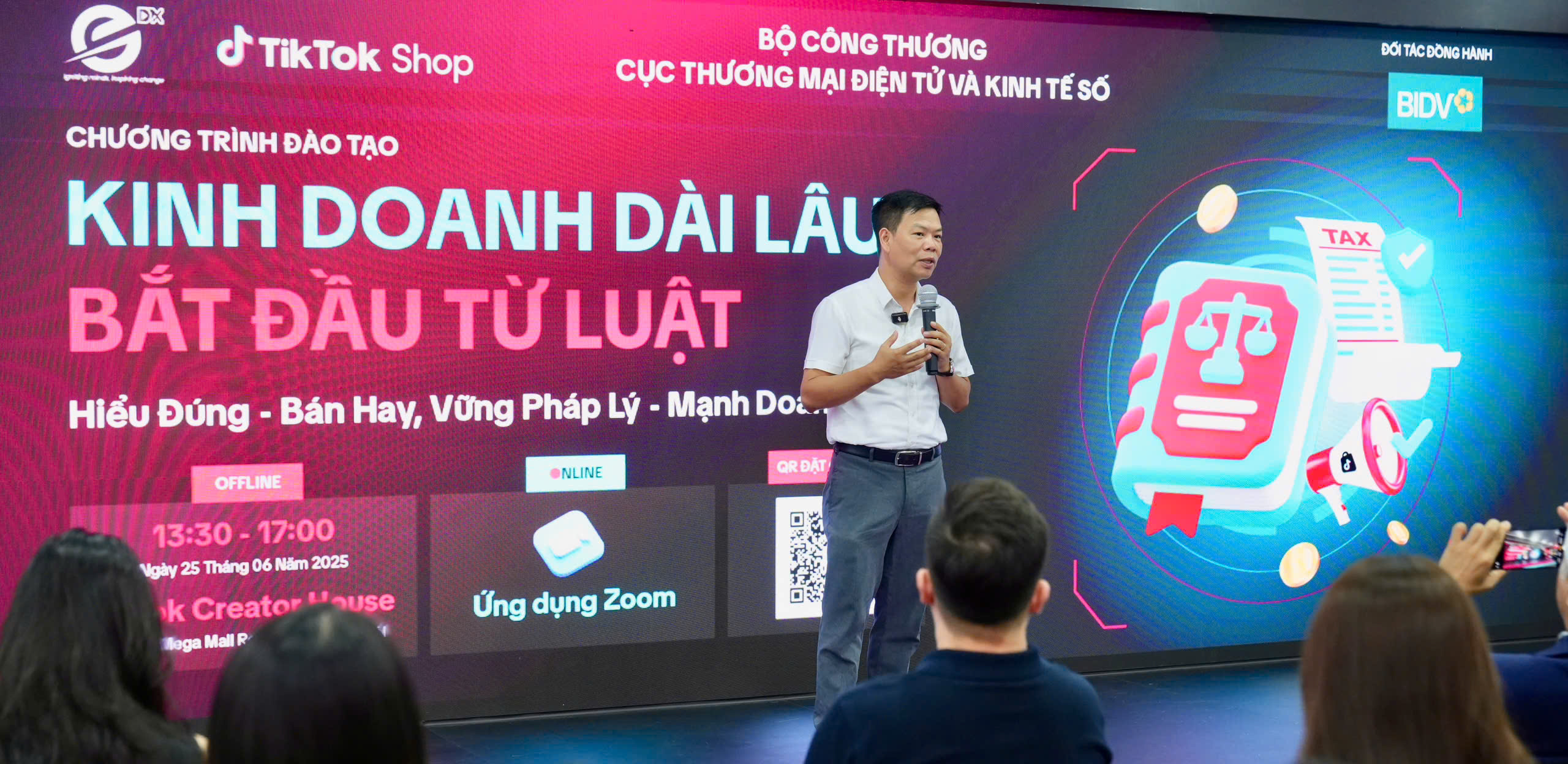 Để Luật TMĐT Để Luật TMĐT