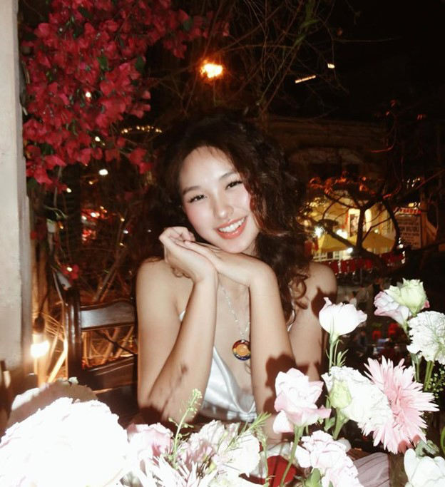 Con gái hoa khôi bóng chuyền Kim Huệ, tuổi 18 khiến dân mạng không thể rời mắt- Ảnh 8. Con gái hoa khôi bóng chuyền Kim Huệ, tuổi 18 khiến dân mạng không thể rời mắt- Ảnh 8.