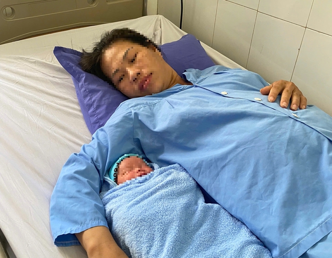 Cứu sống sản phụ mang thai lần 4 bị tiền sản giật nặng- Ảnh 2. Cứu sống sản phụ mang thai lần 4 bị tiền sản giật nặng- Ảnh 2.