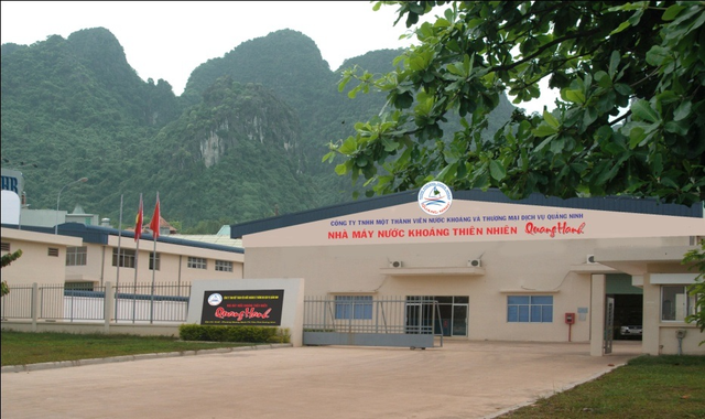 Nước khoáng Quảng Ninh đều đặn 