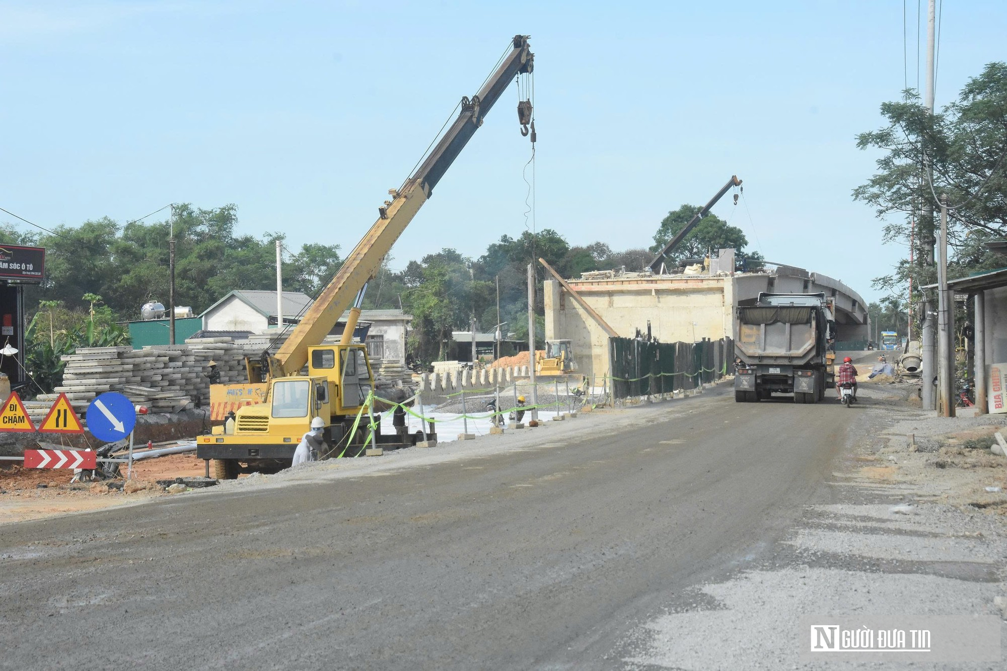 Hình hài cao tốc Vạn Ninh - Cam Lộ trước ngày thông xe kỹ thuật- Ảnh 5. Hình hài cao tốc Vạn Ninh - Cam Lộ trước ngày thông xe kỹ thuật- Ảnh 5.
