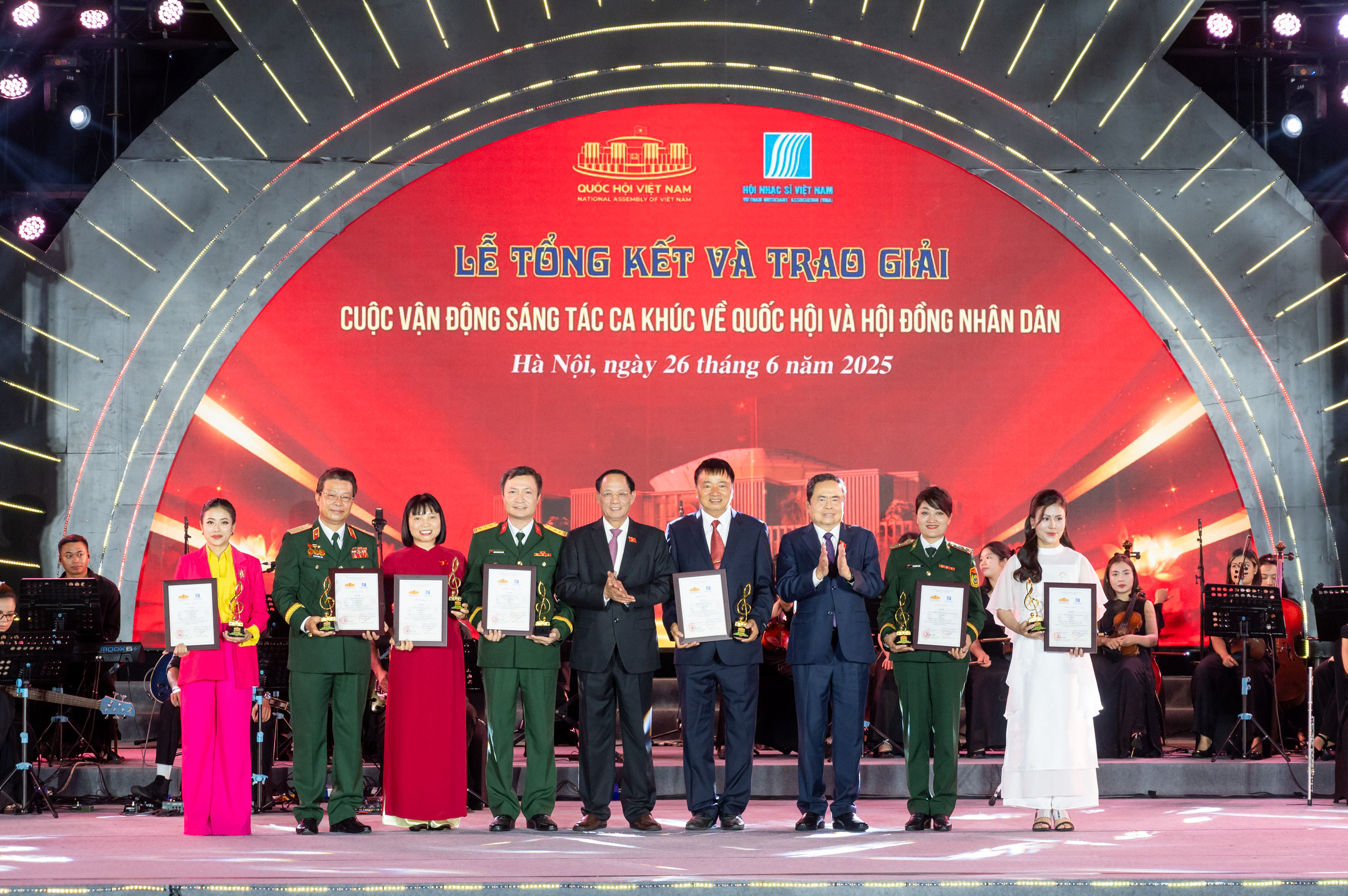 Chủ tịch Quốc hội trao giải cuộc vận động sáng tác ca khúc về Quốc hội và HĐND- Ảnh 5. Chủ tịch Quốc hội trao giải cuộc vận động sáng tác ca khúc về Quốc hội và HĐND- Ảnh 5.