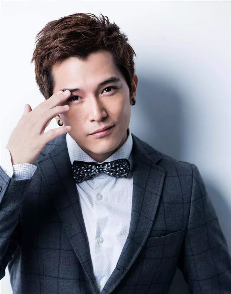 "Chàng lãng tử" trứ danh Cbiz, sau khi lấy vợ thay tính đổi nết- Ảnh 4. "Chàng lãng tử" trứ danh Cbiz, sau khi lấy vợ thay tính đổi nết- Ảnh 4.