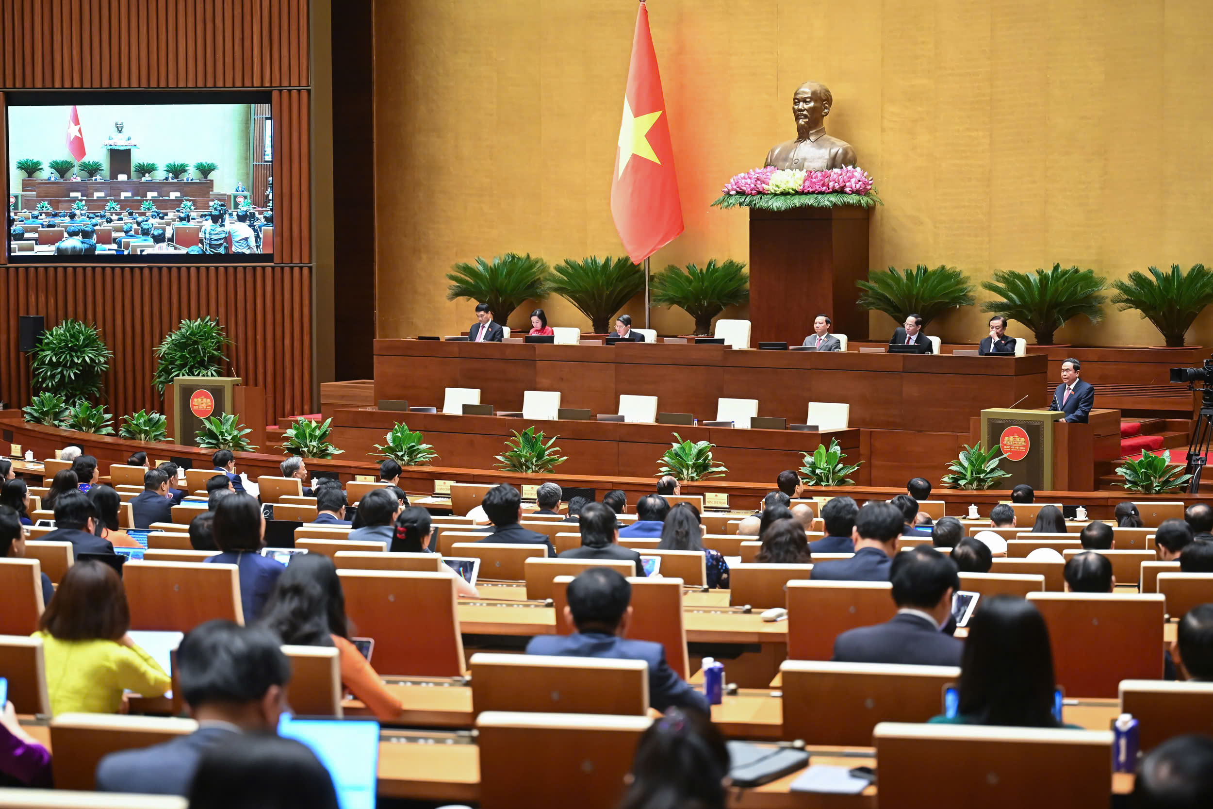 Chủ tịch Quốc hội: Kỳ họp thứ 9 là minh chứng sinh động của ý Đảng hợp lòng dân- Ảnh 2. Chủ tịch Quốc hội: Kỳ họp thứ 9 là minh chứng sinh động của ý Đảng hợp lòng dân- Ảnh 2.