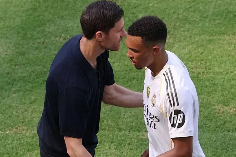 Xabi Alonso đã tận dụng tối đa khả năng tạt bóng đẳng cấp của Trent Alexander-Arnold tại Club World Cup. (Ảnh: Getty Images) Xabi Alonso đã tận dụng tối đa khả năng tạt bóng đẳng cấp của Trent Alexander-Arnold tại Club World Cup. (Ảnh: Getty Images)