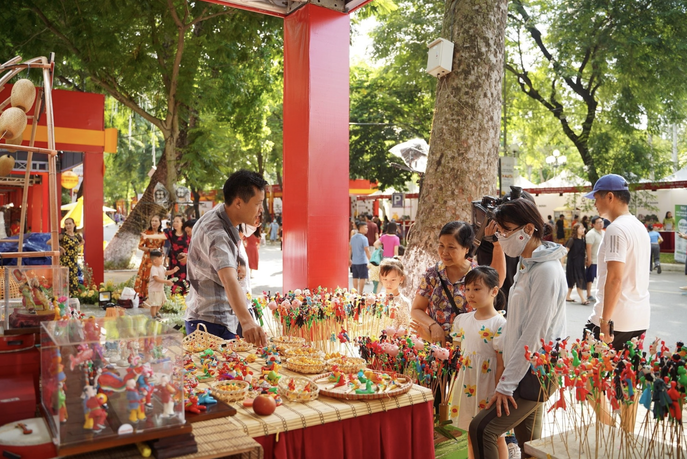 Du lịch bứt tốc cuối năm, hàng loạt sự kiện “kéo chân” du khách- Ảnh 1. Du lịch bứt tốc cuối năm, hàng loạt sự kiện “kéo chân” du khách- Ảnh 1.