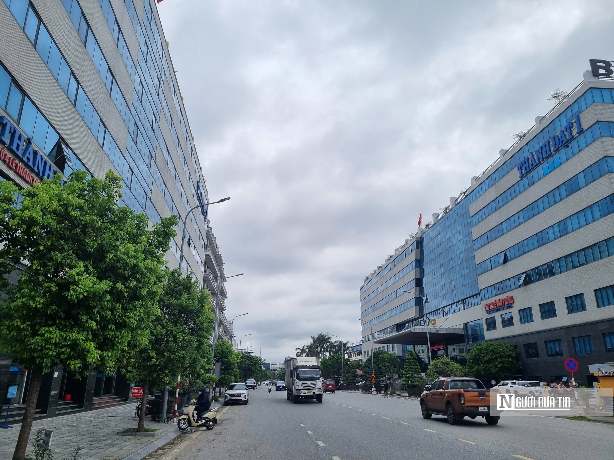 Cha con Tổng Giám đốc DVC sang tay hơn 4 triệu cổ phiếu- Ảnh 3. Cha con Tổng Giám đốc DVC sang tay hơn 4 triệu cổ phiếu- Ảnh 3.