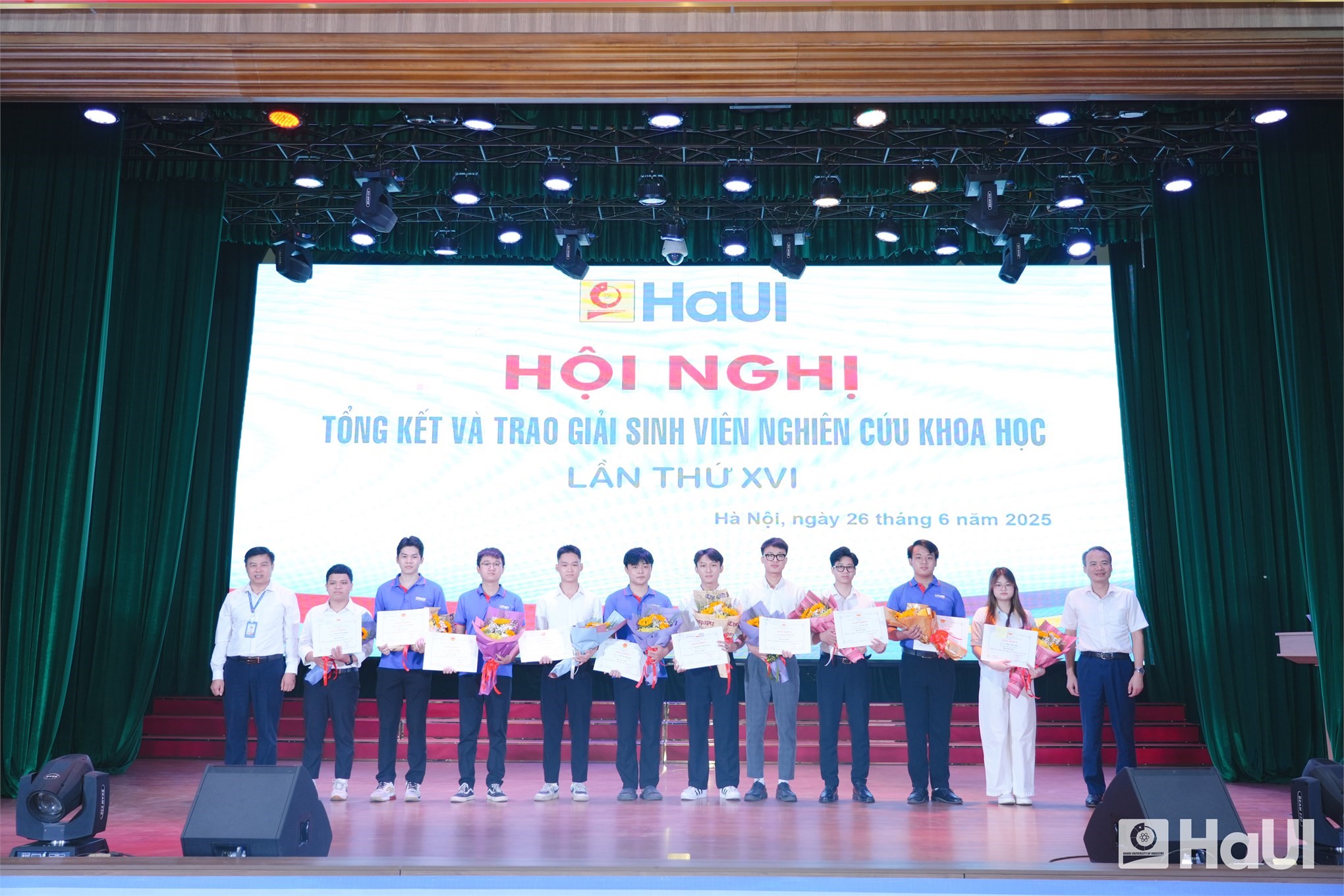 Từ giảng đường ra thế giới: Sinh viên HaUI ghi dấu ấn trên các tạp chí khoa học quốc tế- Ảnh 5. Từ giảng đường ra thế giới: Sinh viên HaUI ghi dấu ấn trên các tạp chí khoa học quốc tế- Ảnh 5.