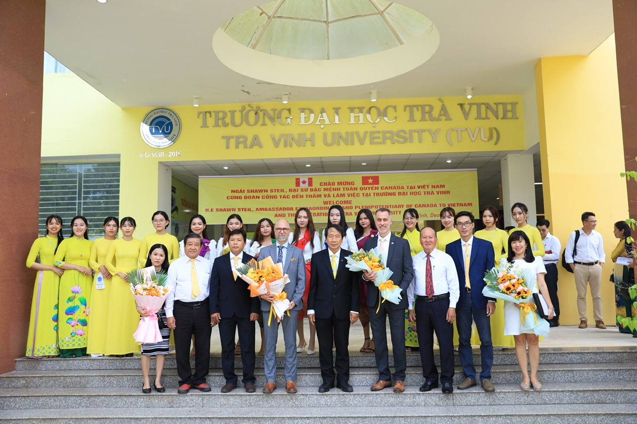 Trường Đại học Trà Vinh: Đồng hành cùng Đồng bằng sông Cửu Long giải quyết các bài toán từ thực tiễn- Ảnh 1. Trường Đại học Trà Vinh: Đồng hành cùng Đồng bằng sông Cửu Long giải quyết các bài toán từ thực tiễn- Ảnh 1.