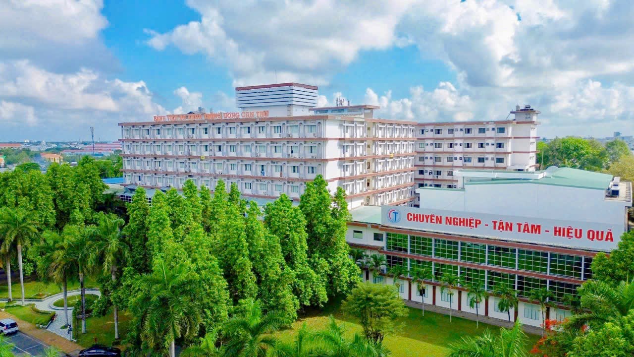 Bệnh viện Đa khoa Trung ương Cần Thơ: Chuyên nghiệp - Tận tâm - Hiệu quả- Ảnh 1. Bệnh viện Đa khoa Trung ương Cần Thơ: Chuyên nghiệp - Tận tâm - Hiệu quả- Ảnh 1.