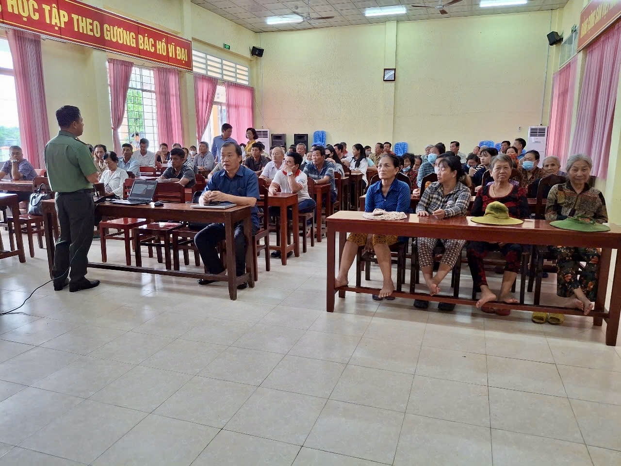 Hội Luật gia Đồng Tháp: Lan toả kiến thức pháp luật đến cộng đồng- Ảnh 3. Hội Luật gia Đồng Tháp: Lan toả kiến thức pháp luật đến cộng đồng- Ảnh 3.