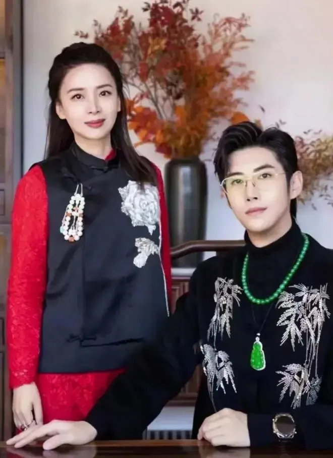 Diêu Gia – nàng yêu tinh nhện nổi tiếng của Tây du ký, giờ là bà trùm Cbiz- Ảnh 8. Diêu Gia – nàng yêu tinh nhện nổi tiếng của Tây du ký, giờ là bà trùm Cbiz- Ảnh 8.