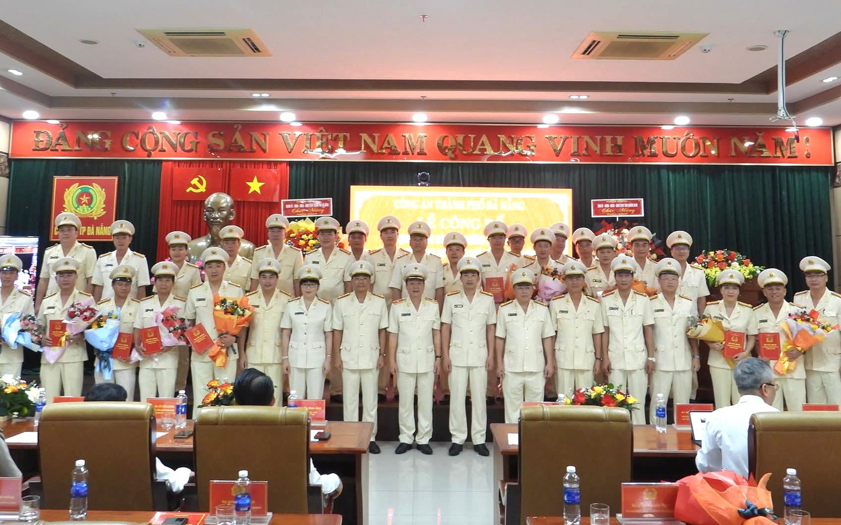 Công bố nhân sự Công an Đà Nẵng sau sáp nhập