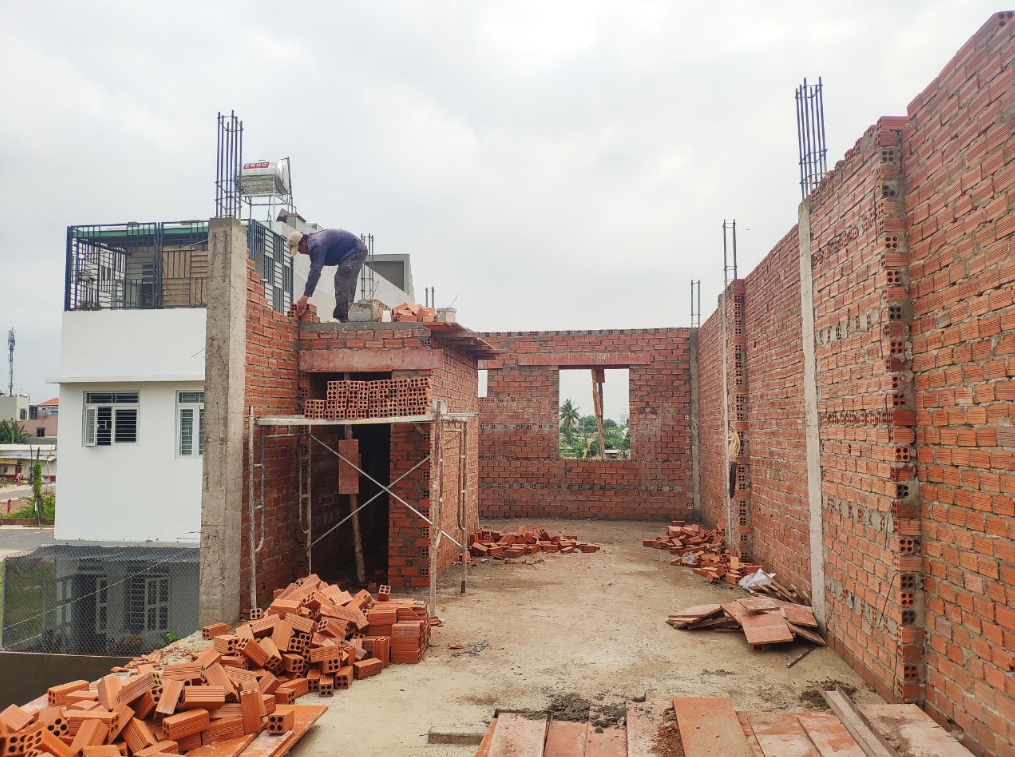 Sắp cắt giảm ít nhất 30% thời gian giải quyết TTHC lĩnh vực xây dựng- Ảnh 1. Sắp cắt giảm ít nhất 30% thời gian giải quyết TTHC lĩnh vực xây dựng- Ảnh 1.