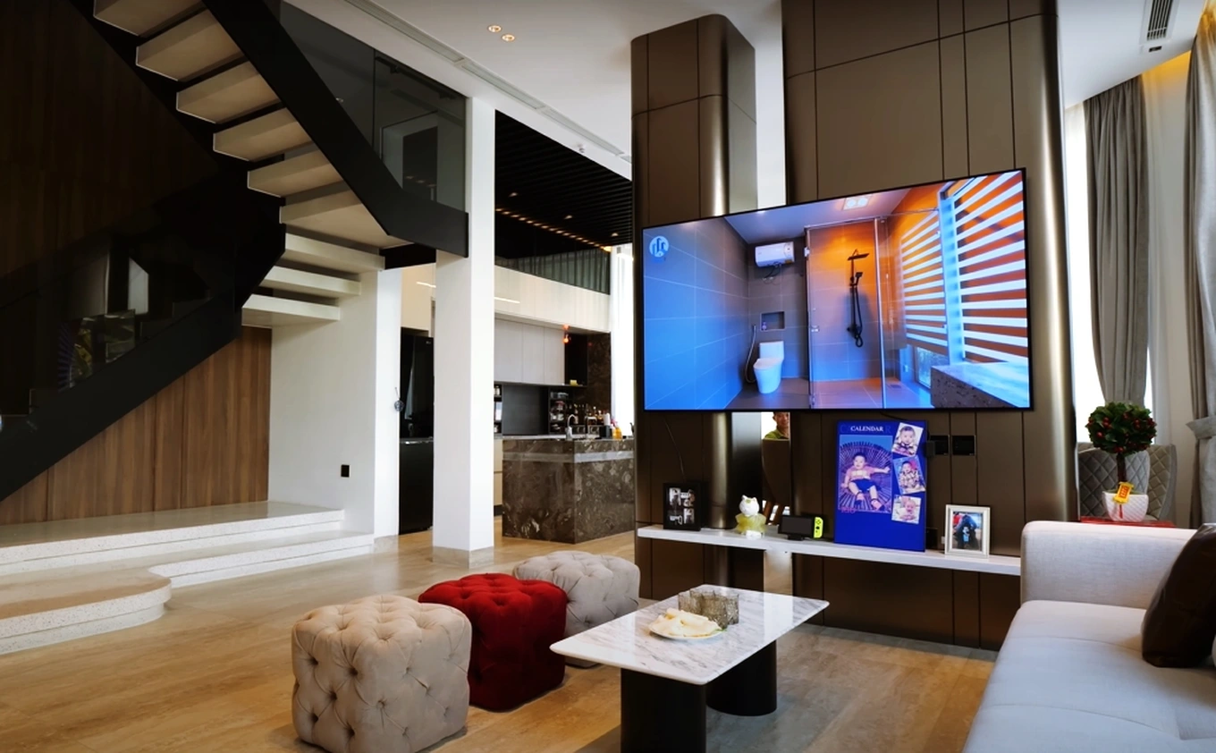 "Ngọc nữ Việt" ở biệt thự 2 mặt tiền thuộc khu đắt đỏ nhất Tp.HCM, tuổi 35 vẫn độc thân dù giàu có- Ảnh 5. "Ngọc nữ Việt" ở biệt thự 2 mặt tiền thuộc khu đắt đỏ nhất Tp.HCM, tuổi 35 vẫn độc thân dù giàu có- Ảnh 5.