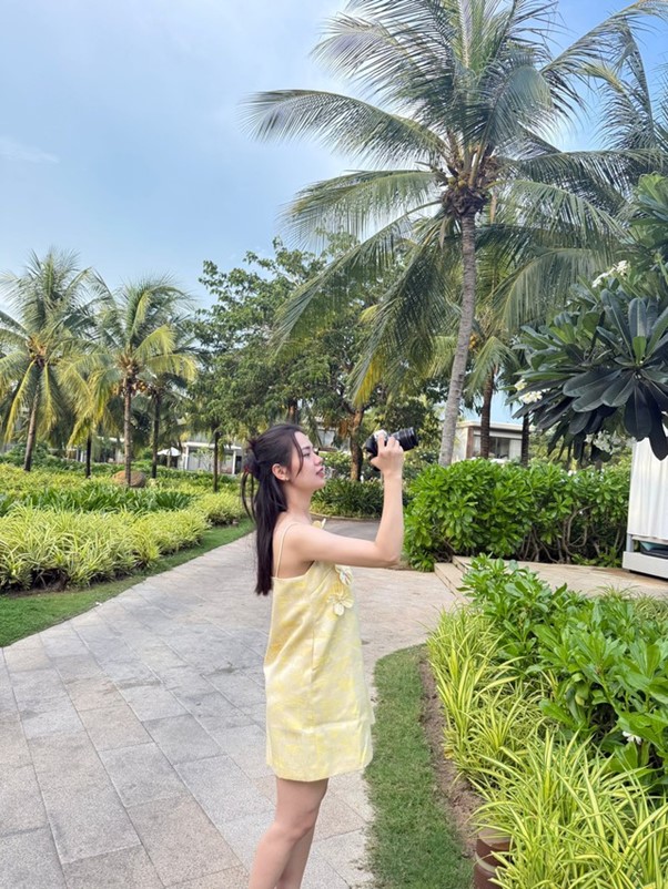 9 năm hạnh phúc ngọt ngào của trung vệ Quế Ngọc Hải bên vợ hoa khôi- Ảnh 6. 9 năm hạnh phúc ngọt ngào của trung vệ Quế Ngọc Hải bên vợ hoa khôi- Ảnh 6.