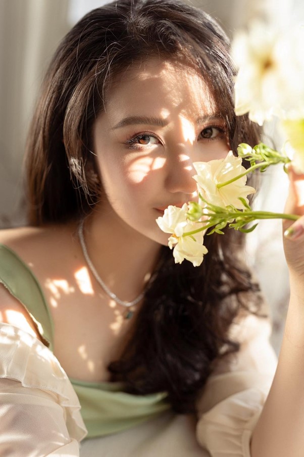 Tiểu thư Sài thành sau 4 năm kết hôn với thiếu gia Phan Thành, hiện ra sao?- Ảnh 5. Tiểu thư Sài thành sau 4 năm kết hôn với thiếu gia Phan Thành, hiện ra sao?- Ảnh 5.