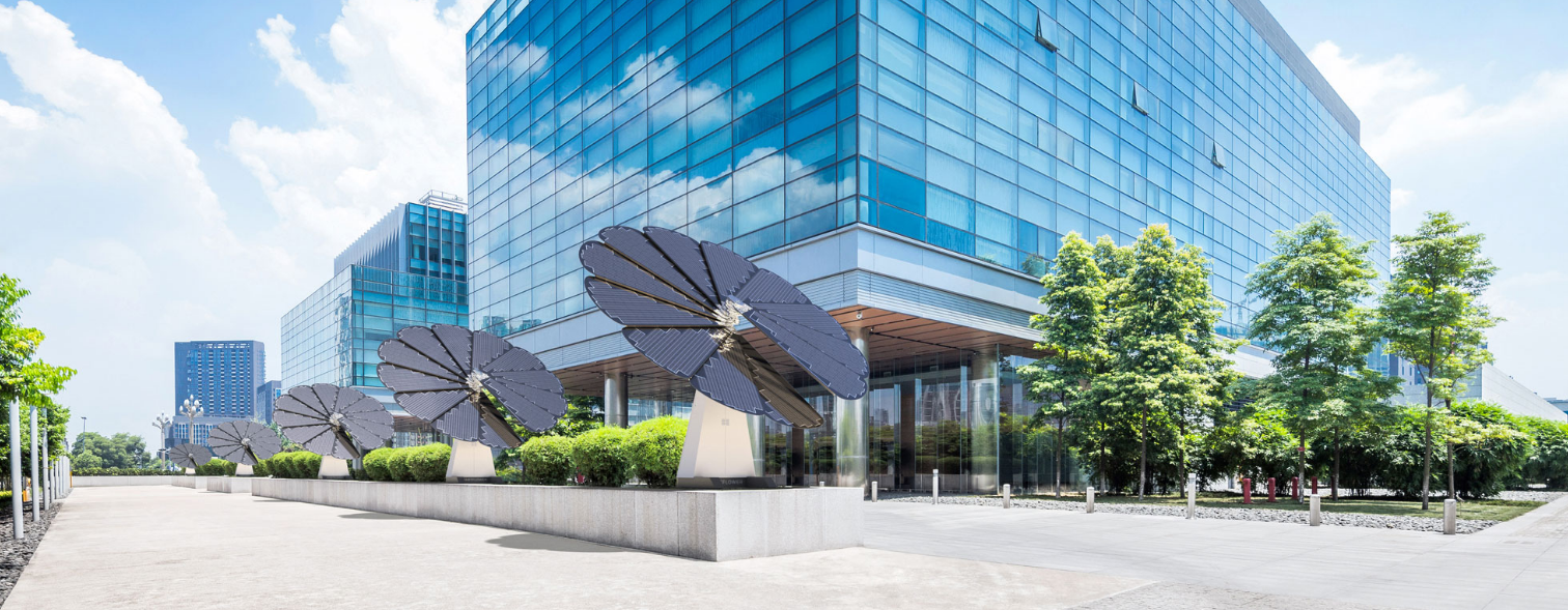 "Bông hoa hướng dương thông minh” tạo ra 6.500 kWh điện mỗi năm- Ảnh 1. "Bông hoa hướng dương thông minh” tạo ra 6.500 kWh điện mỗi năm- Ảnh 1.
