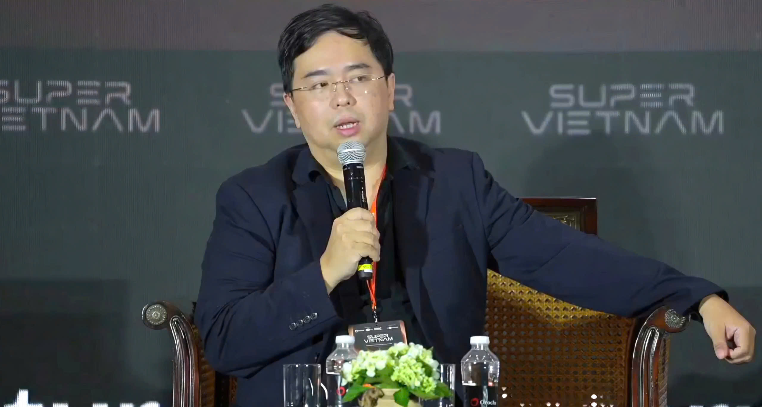 Ông Nguyễn Tuấn Anh, Tổng giám đốc Alpha Asimov Robotics. Ông Nguyễn Tuấn Anh, Tổng giám đốc Alpha Asimov Robotics.