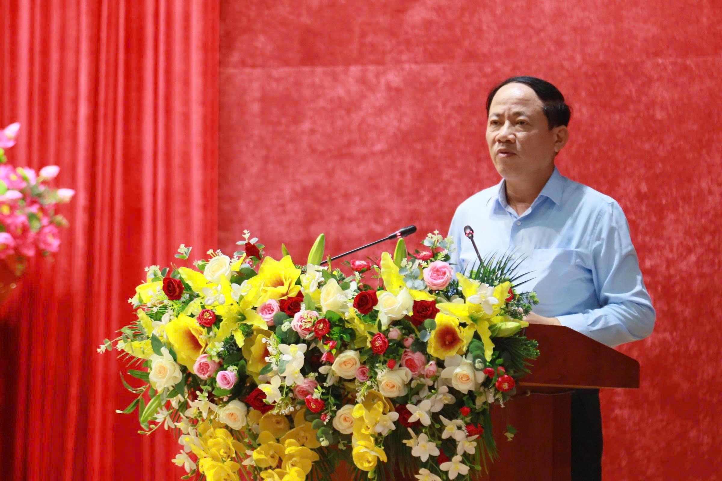 Ban Thường vụ Tỉnh ủy Bình Định làm việc với cán bộ chủ chốt dự kiến của 58 xã, phường mới- Ảnh 3.