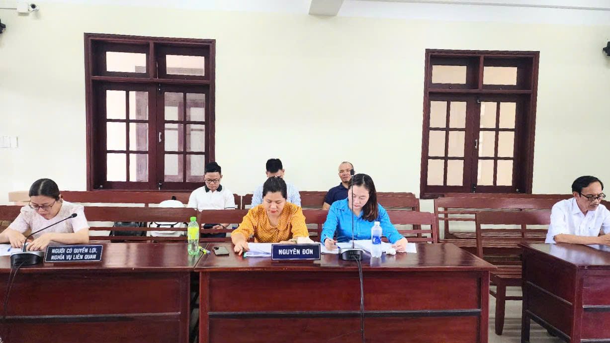 Người phụ nữ ở Đà Nẵng thắng kiện công ty hàng chục triệu đồng vì bị sa thải sai quy định- Ảnh 1. Người phụ nữ ở Đà Nẵng thắng kiện công ty hàng chục triệu đồng vì bị sa thải sai quy định- Ảnh 1.