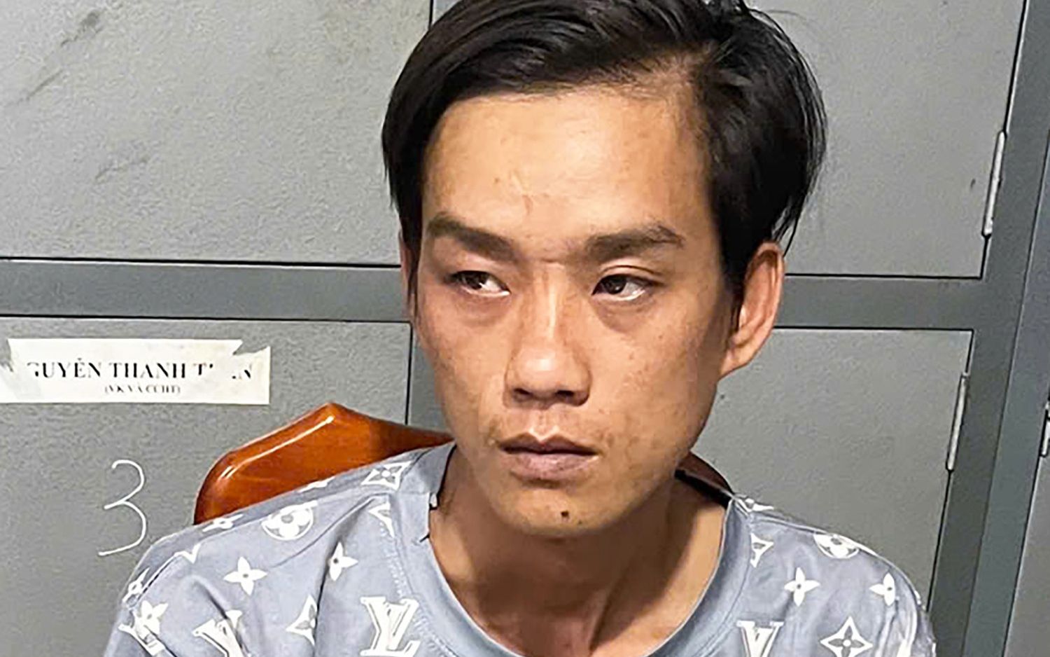 Sang nhà hàng xóm chơi, bé gái 9 tuổi bị gã đàn ông xâm hại