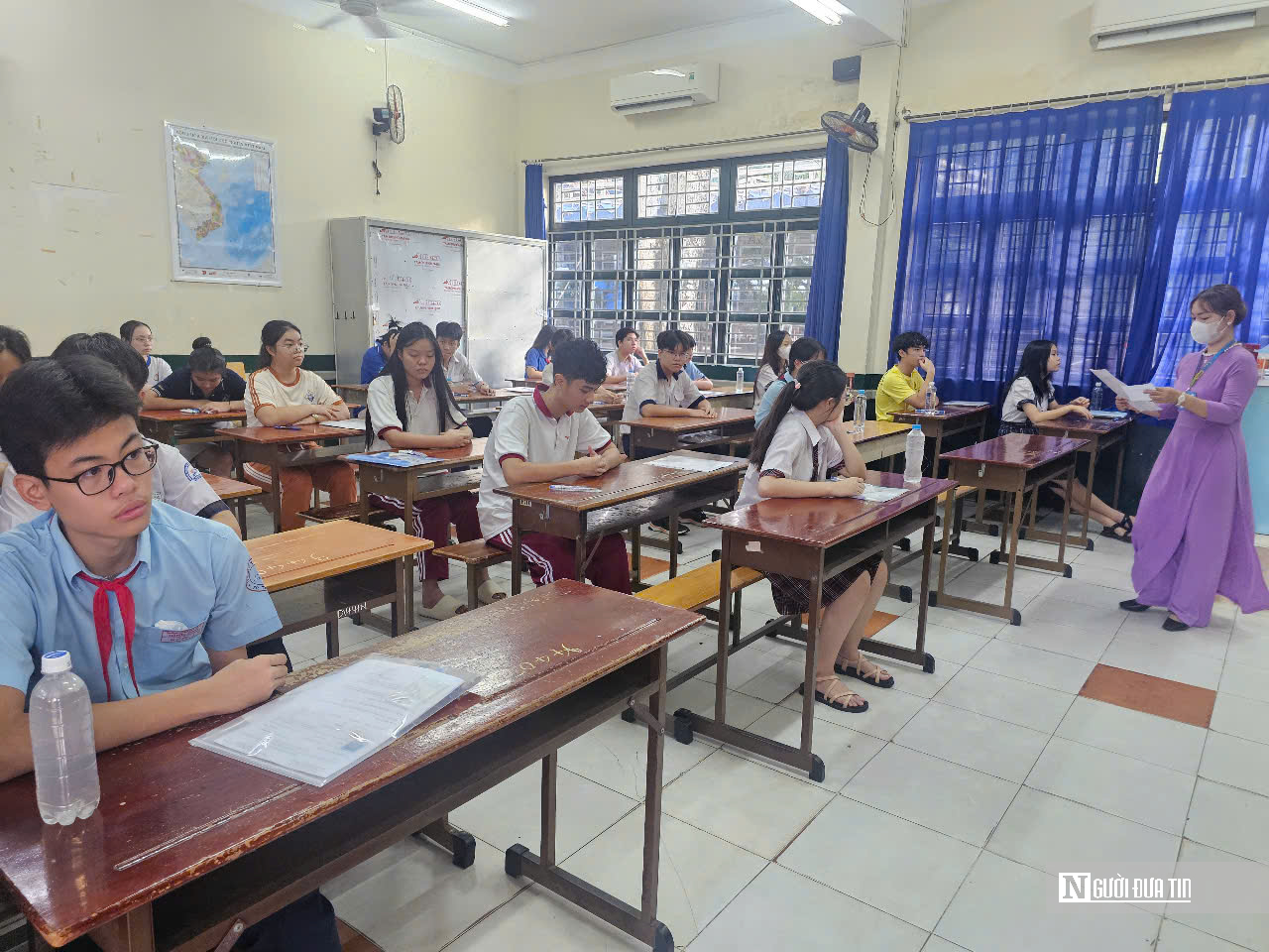 Dự kiến phổ điểm Ngữ văn lớp 10 Tp.HCM: Khó đạt trên 7,5- Ảnh 1. Dự kiến phổ điểm Ngữ văn lớp 10 Tp.HCM: Khó đạt trên 7,5- Ảnh 1.