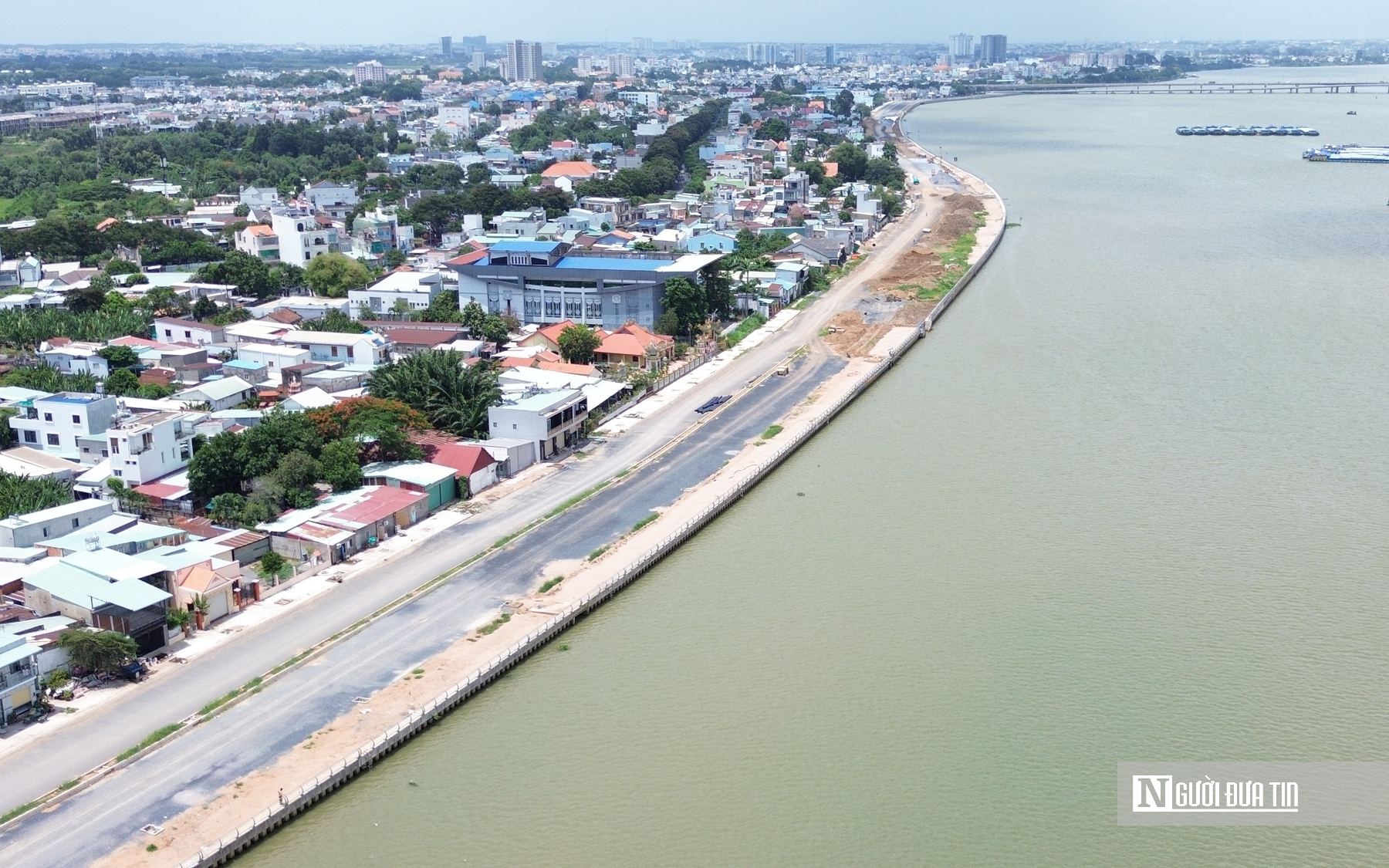 Dự án kè, đường ven sông Đồng Nai có kịp “cán đích” trong tháng 7?