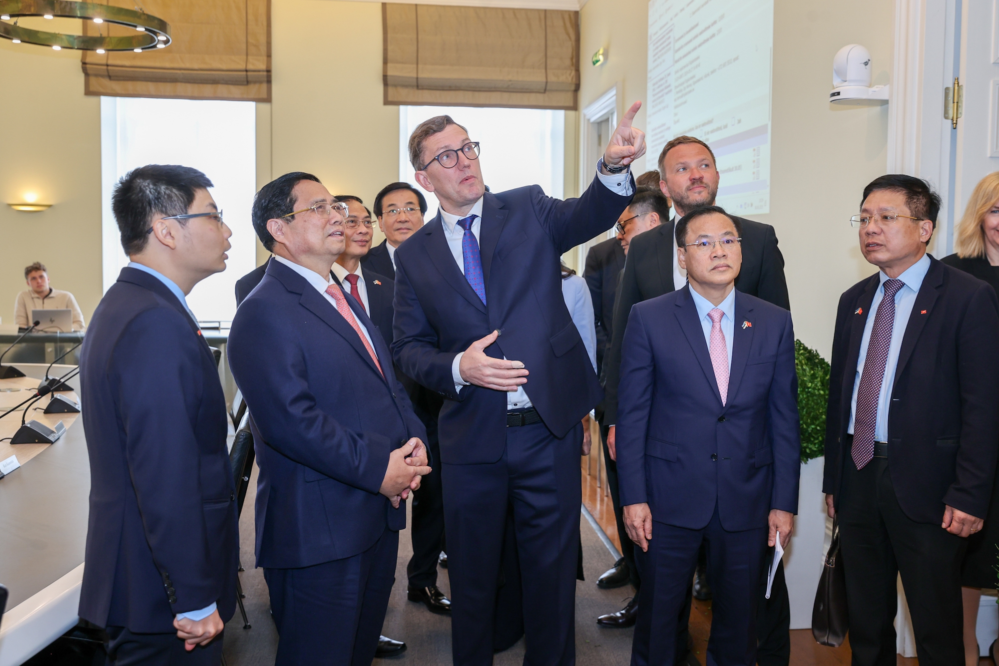 Thủ tướng Phạm Minh Chính hội đàm với Thủ tướng Estonia- Ảnh 3. Thủ tướng Phạm Minh Chính hội đàm với Thủ tướng Estonia- Ảnh 3.