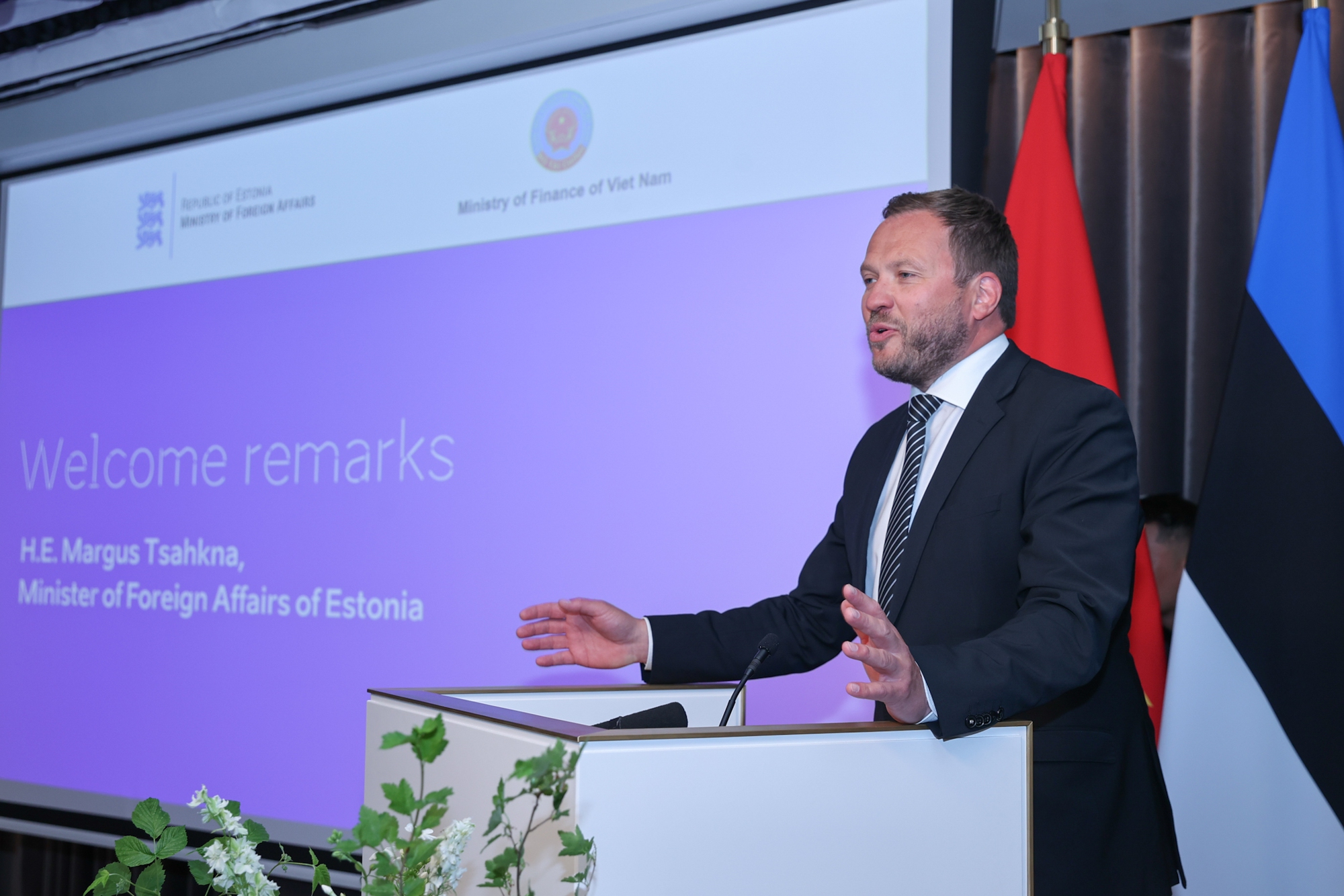 Việt Nam sẽ là đầu mối để các nhà đầu tư Estonia vào khu vực Đông Nam Á- Ảnh 1. Việt Nam sẽ là đầu mối để các nhà đầu tư Estonia vào khu vực Đông Nam Á- Ảnh 1.