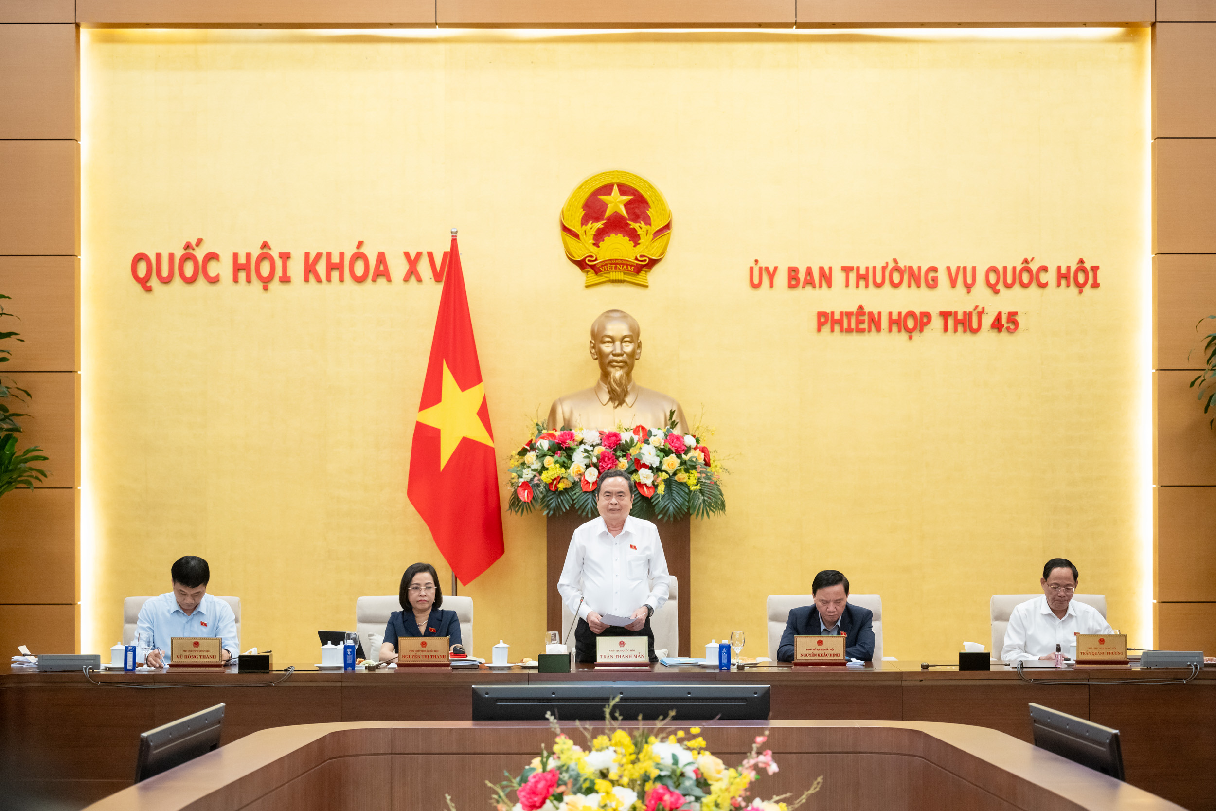 Ghi nhận BHXH bắt buộc cho chủ hộ kinh doanh trước 1/7/2025- Ảnh 1. Ghi nhận BHXH bắt buộc cho chủ hộ kinh doanh trước 1/7/2025- Ảnh 1.