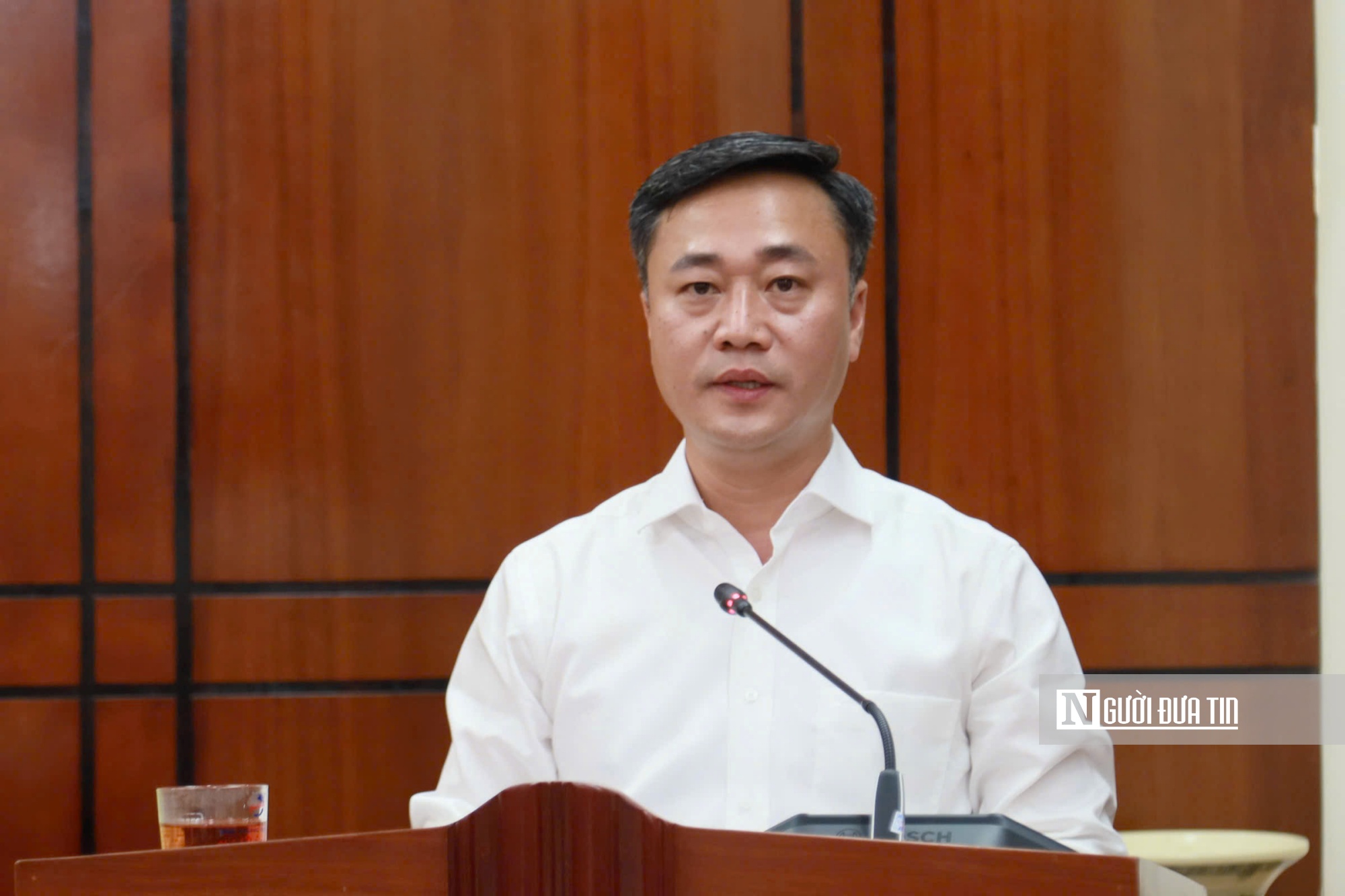 Phó Thủ tướng Nguyễn Hòa Bình: Xử lý điểm nghẽn, không lùi thời hạn hoàn thành cao tốc dọc miền Trung- Ảnh 4. Phó Thủ tướng Nguyễn Hòa Bình: Xử lý điểm nghẽn, không lùi thời hạn hoàn thành cao tốc dọc miền Trung- Ảnh 4.